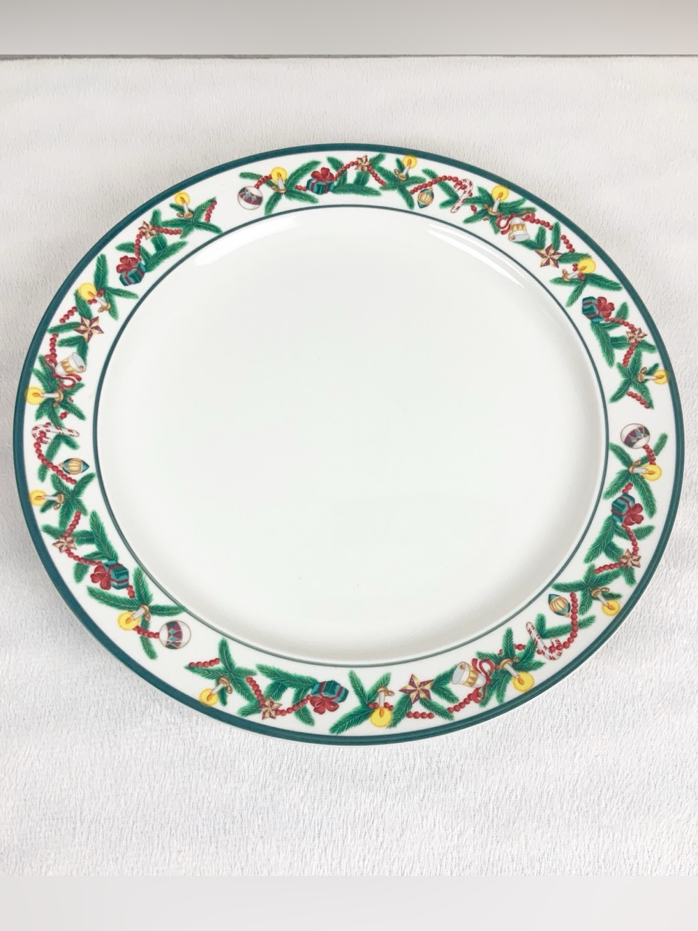 Vintage 1994 Sakura Christmas Cheer Round Serving Platter Sue Zipkin Stoneware